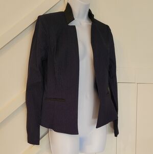 WHBM size 4 blazer navy women's
